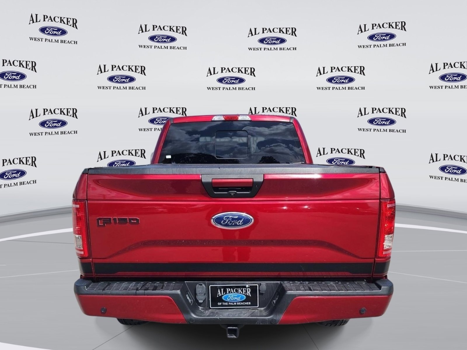 Used 2017 Ford F150 XLT w/ Equipment Group 302A Luxury image 4