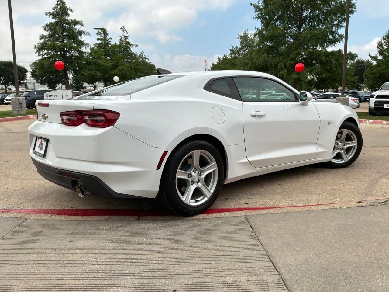 Used 2022 Chevrolet Camaro LT RWD image 6