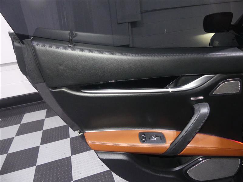 Used 2015 Maserati Ghibli S Q4 image 24