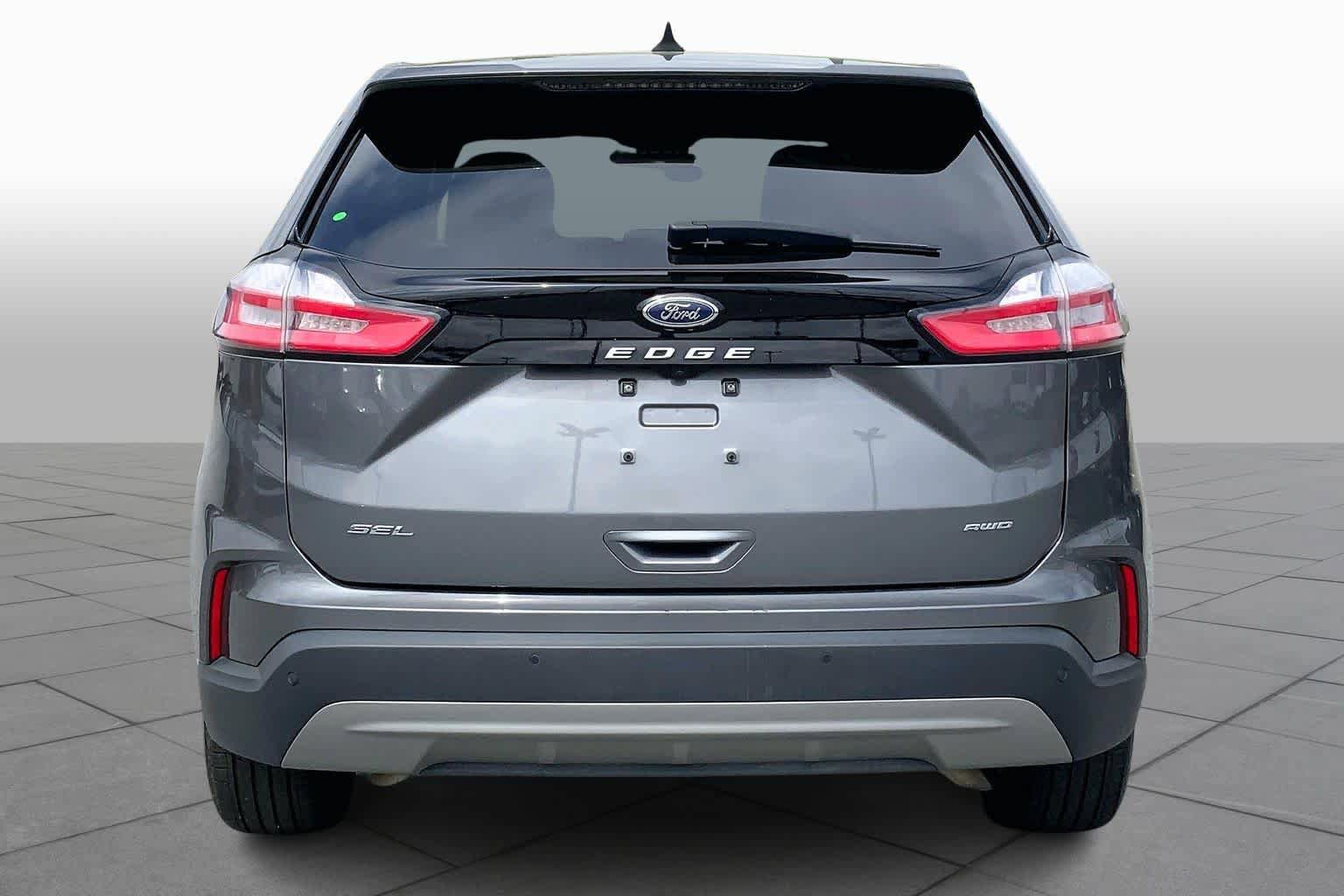 Certified 2024 Ford Edge SEL image 5