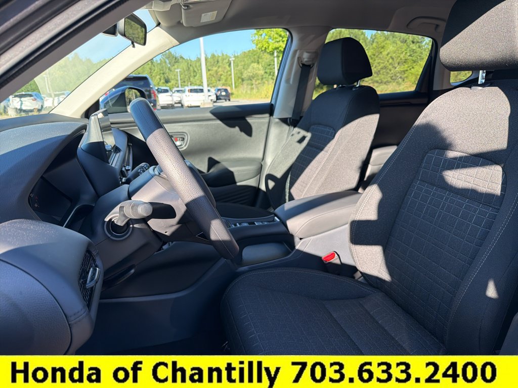 Certified 2026 Honda HR-V LX image 23