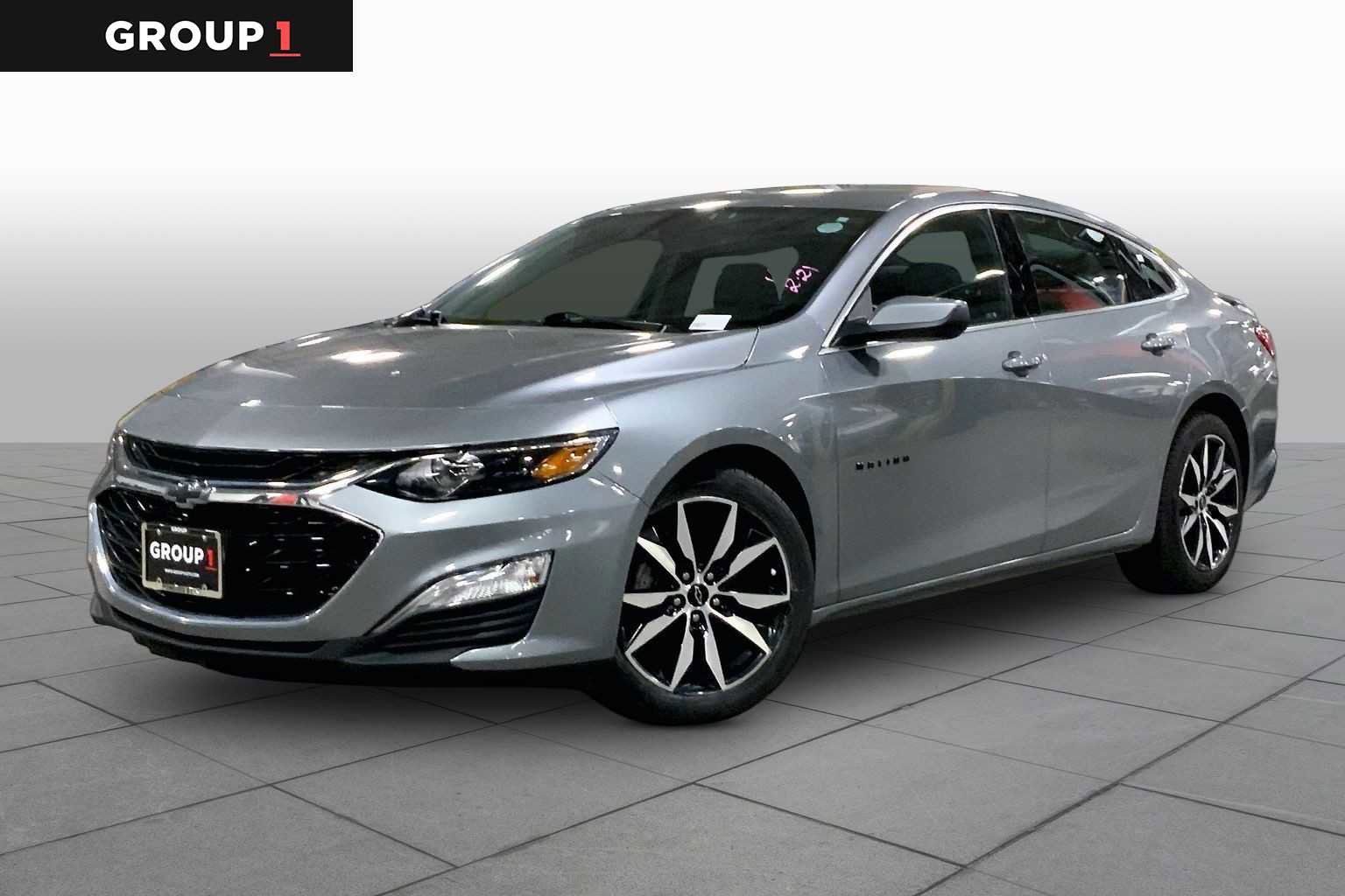 Used 2023 Chevrolet Malibu RS FWD image 1
