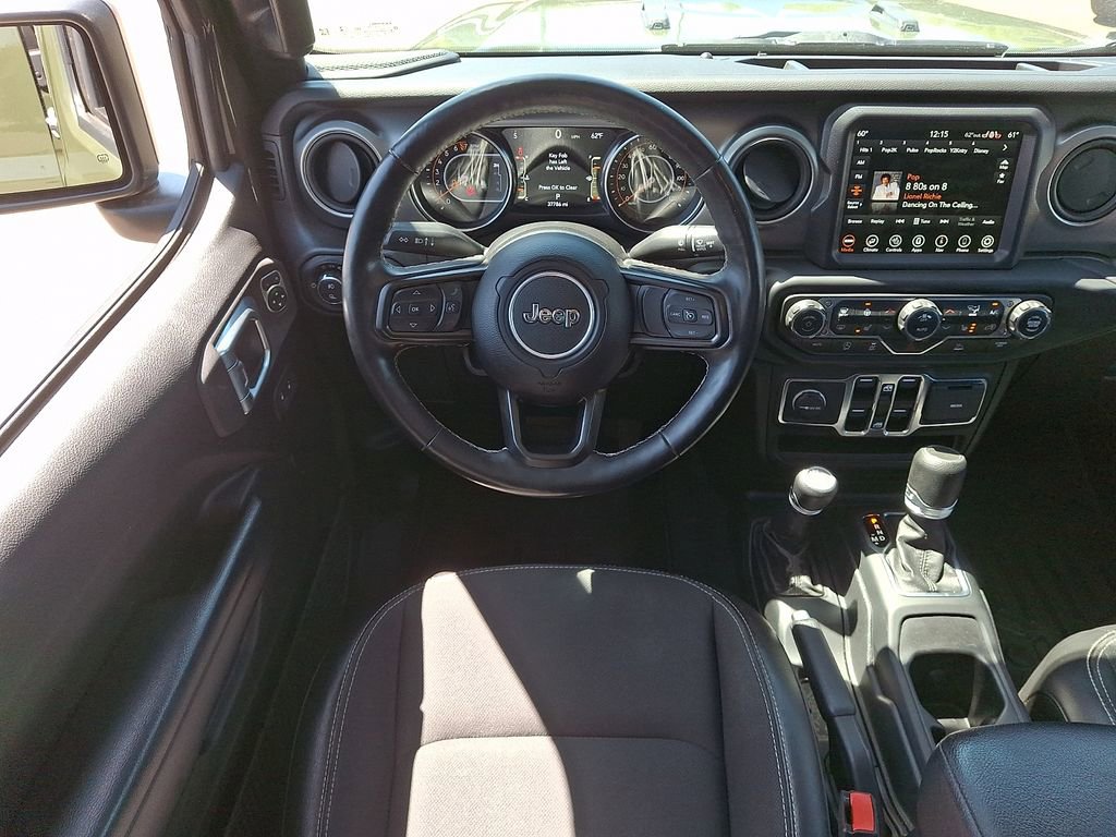 Used 2021 Jeep Gladiator Sport AWD/4WD image 11