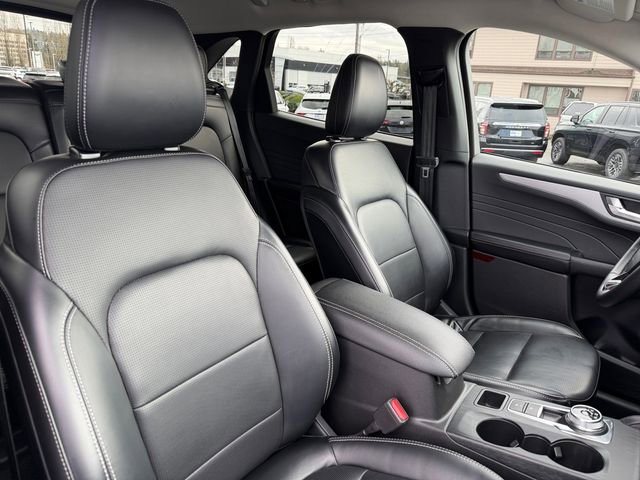 Used 2024 Ford Escape Platinum AWD/4WD image 39