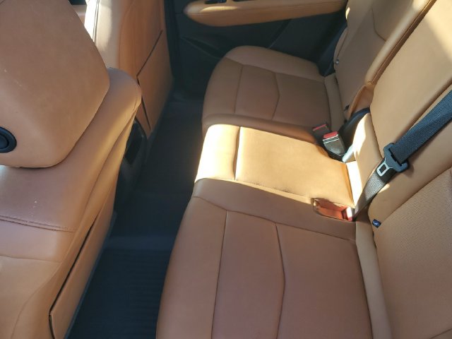 Certified 2024 Cadillac XT5 Premium Luxury w/ LPO, Floor Liner Package AWD/4WD image 33