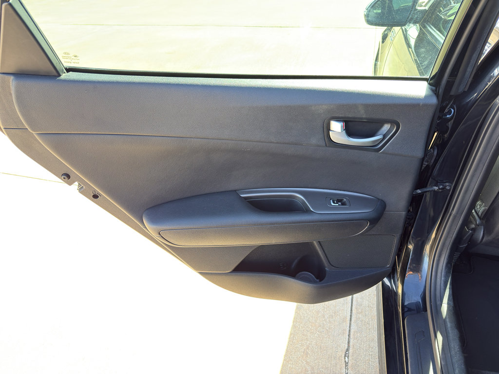 Used 2020 Kia Optima SE image 23