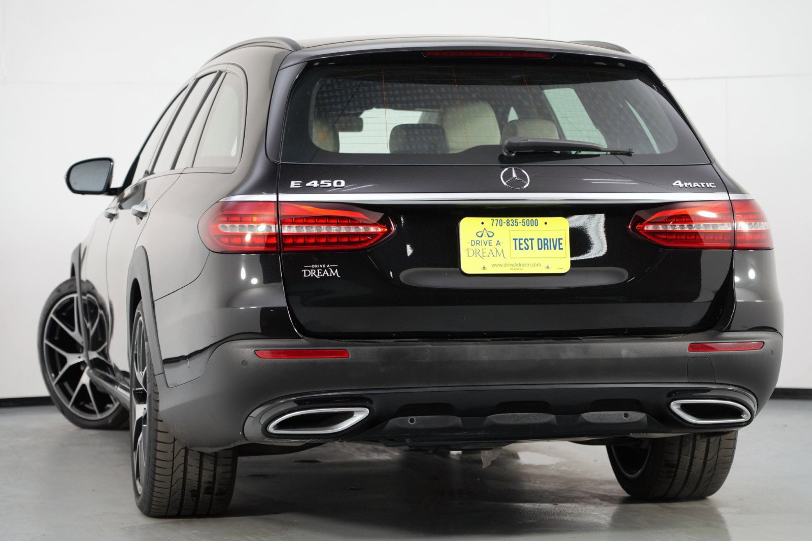 Used 2022 Mercedes-Benz E 450 4MATIC All-Terrain Wagon w/ Driver Assistance Package image 6