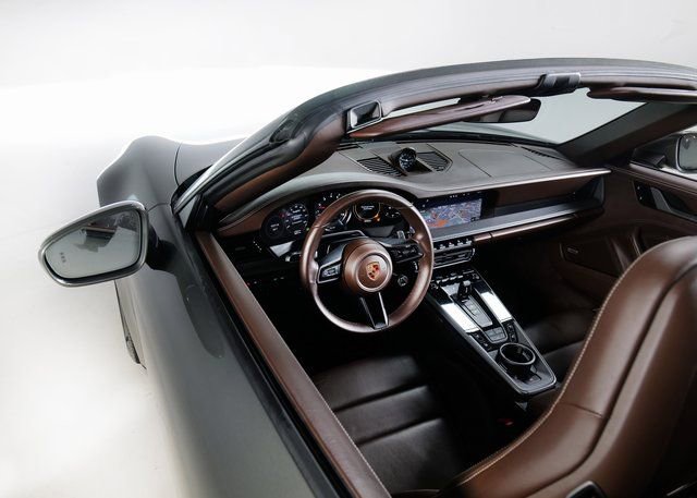 Used 2021 Porsche 911 Carrera S image 26