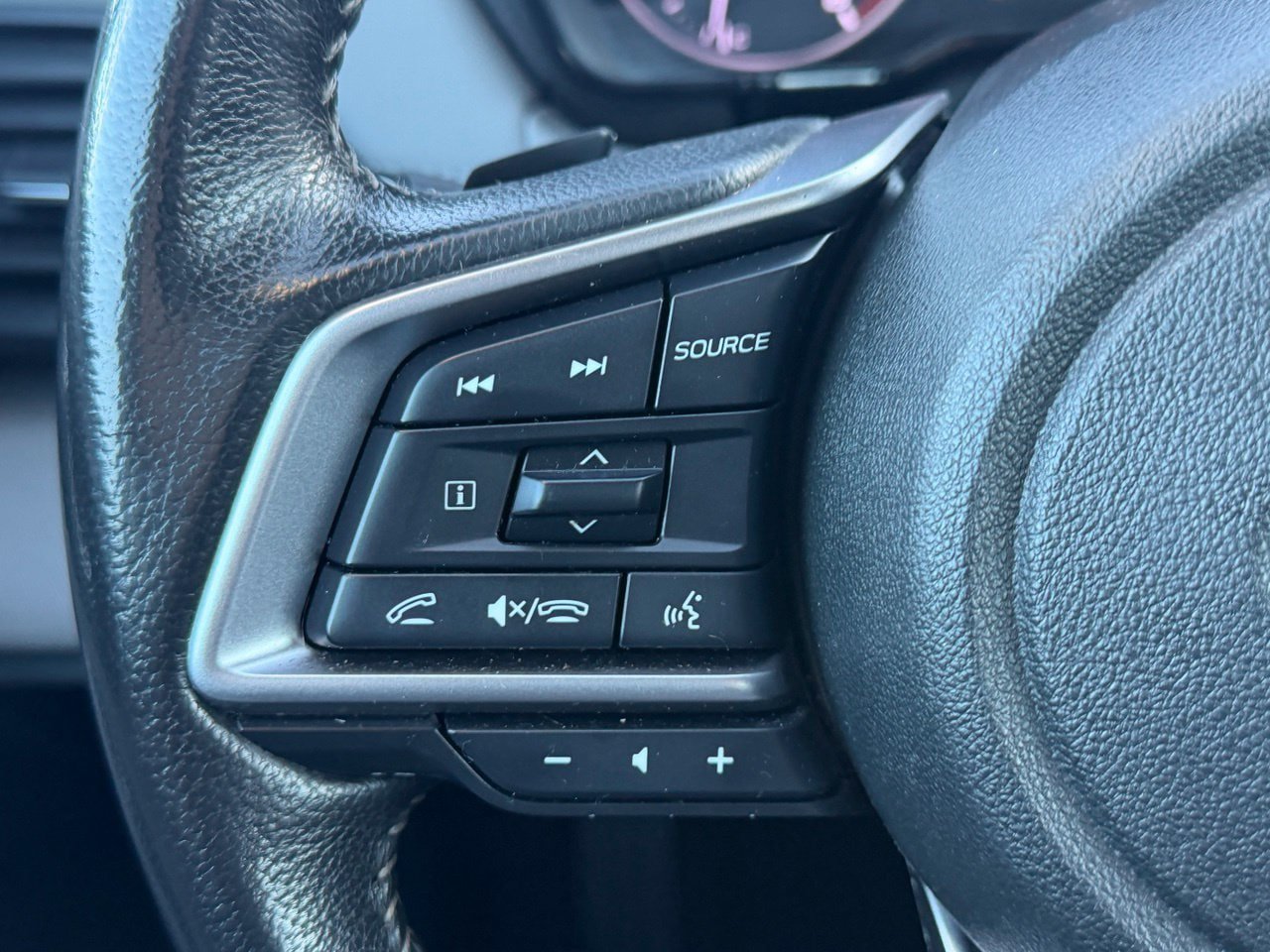 Used 2023 Subaru Legacy Premium AWD/4WD image 16