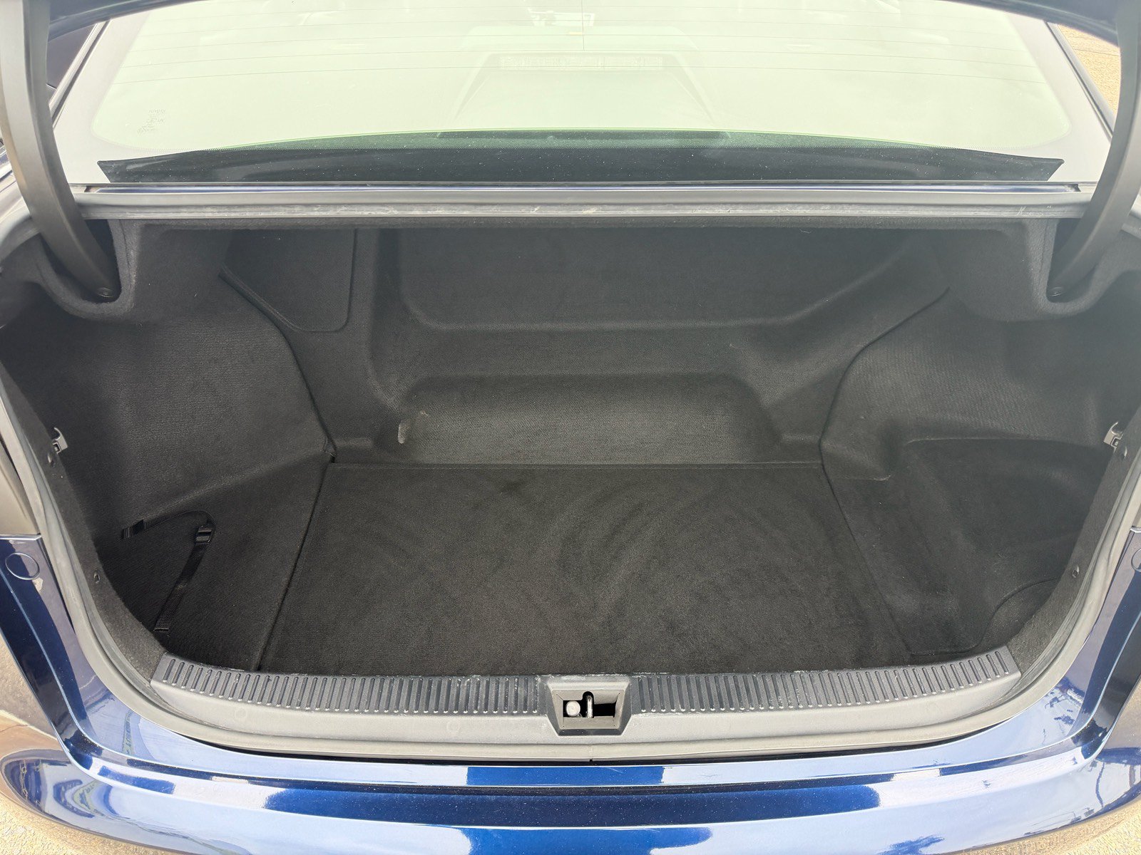 Used 2017 Toyota Mirai FWD image 9
