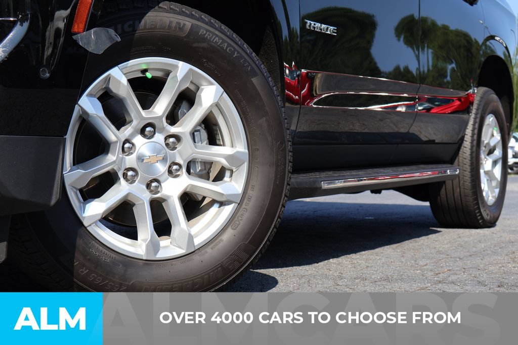 Used 2025 Chevrolet Tahoe LT RWD image 2