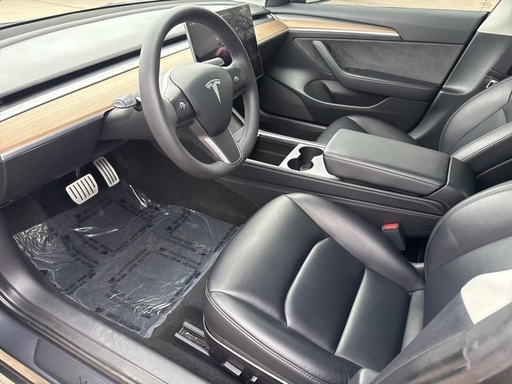 Used 2022 Tesla Model 3 Performance image 8