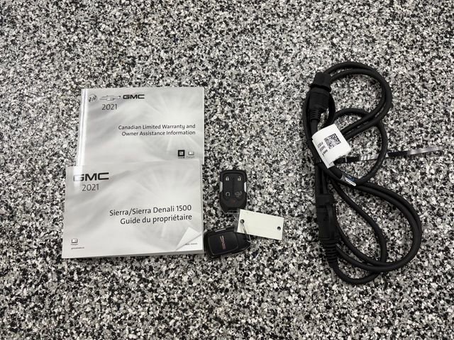 Used 2021 GMC Sierra 1500 Elevation image 13