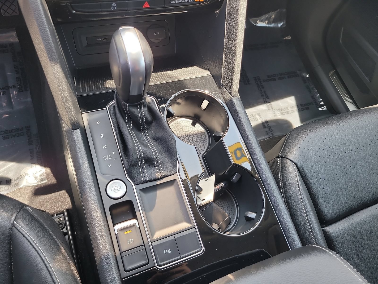 Used 2022 Volkswagen Atlas SE FWD image 23