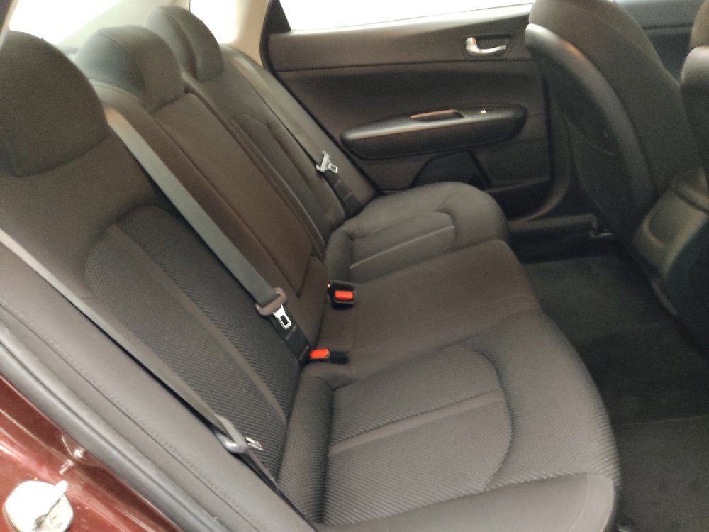 Used 2019 Kia Optima LX image 19