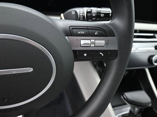 New 2026 Hyundai Tucson SEL FWD image 18