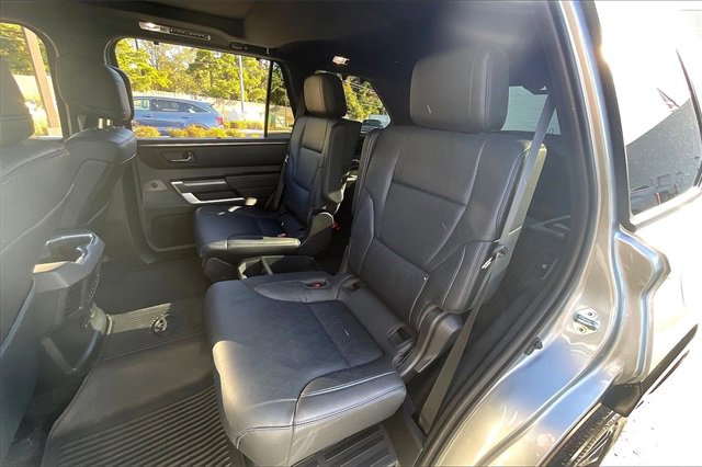 Used 2025 Toyota Sequoia Platinum image 26