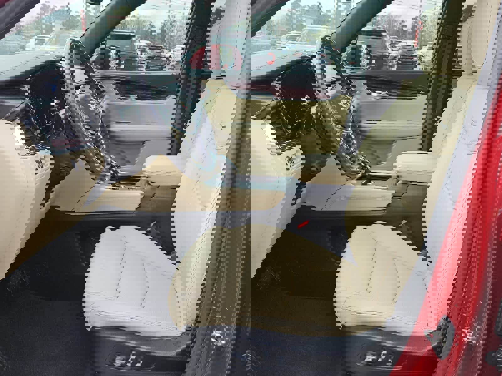 Used 2019 Cadillac XT5 Premium Luxury image 3