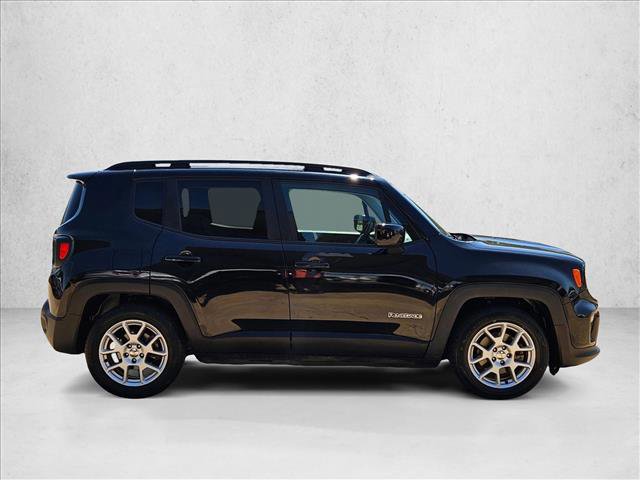 Used 2021 Jeep Renegade Latitude FWD image 4