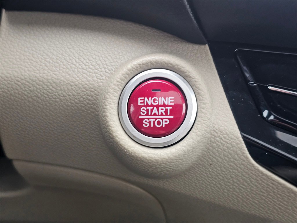 Used 2016 Honda Accord Touring image 32