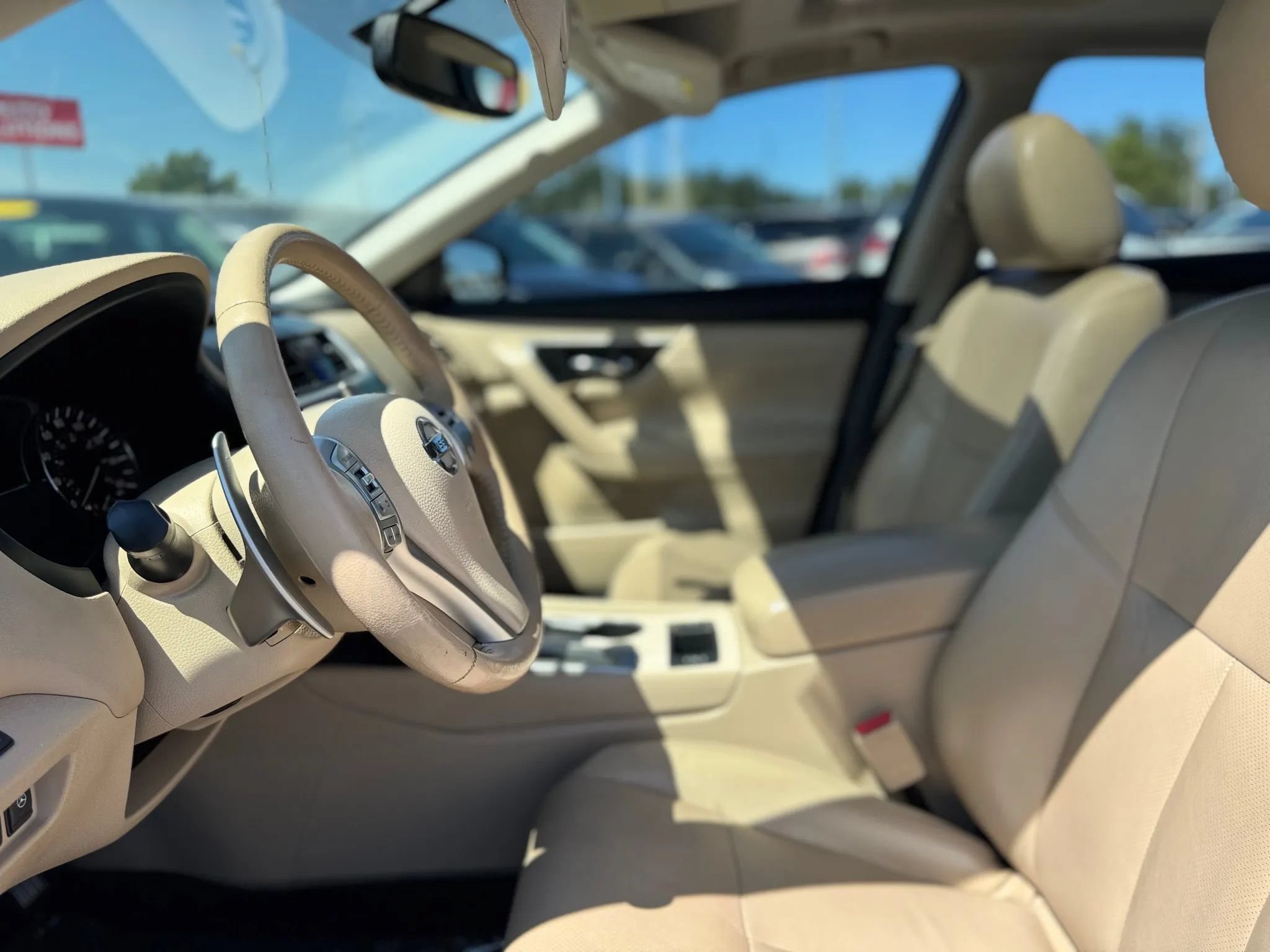 Used 2016 Nissan Altima 3.5 SL FWD image 30