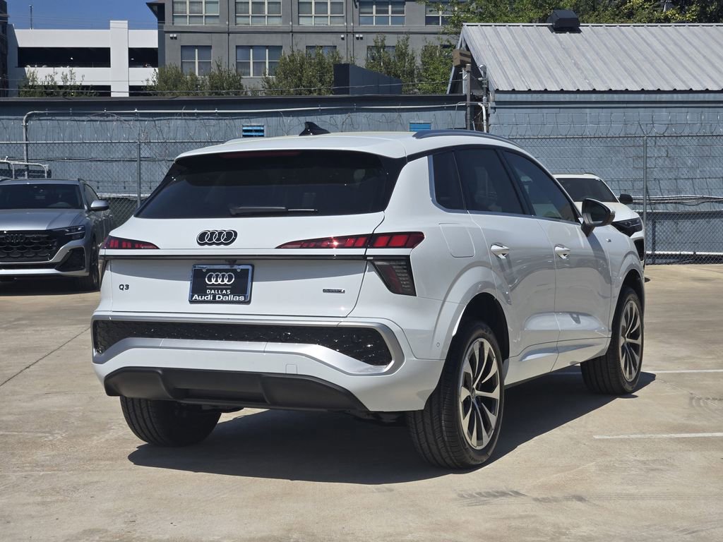 New 2026 Audi Q3 quattro 2.0T image 8