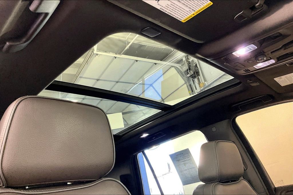 Used 2023 GMC Yukon Denali image 23