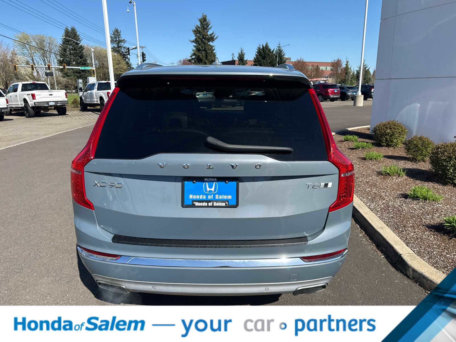 Used 2020 Volvo XC90 T6 Inscription w/ Protection Package image 5