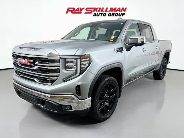 Used 2026 GMC Sierra 1500 SLT AWD/4WD image 3