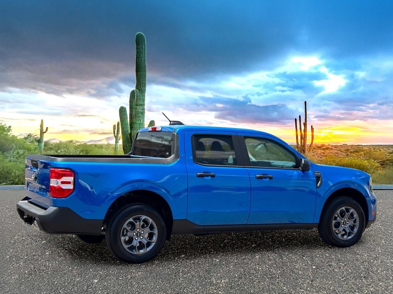 Used 2026 Ford Maverick XLT AWD/4WD image 5