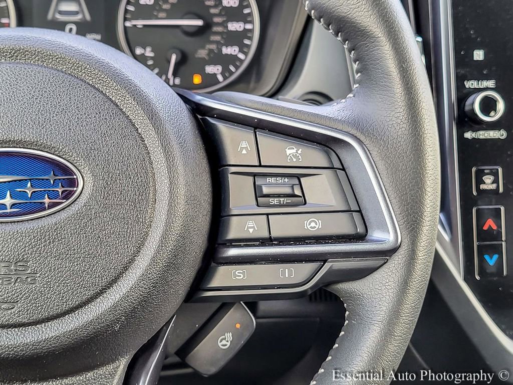 Used 2025 Subaru Forester Limited w/ Popular Package #2 AWD/4WD image 17