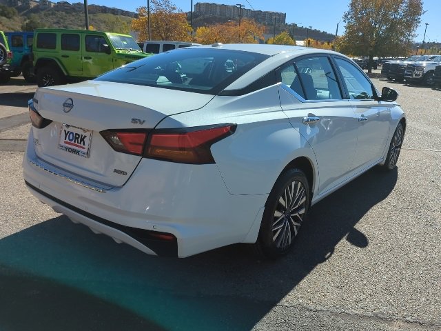 Used 2023 Nissan Altima 2.5 SV image 4