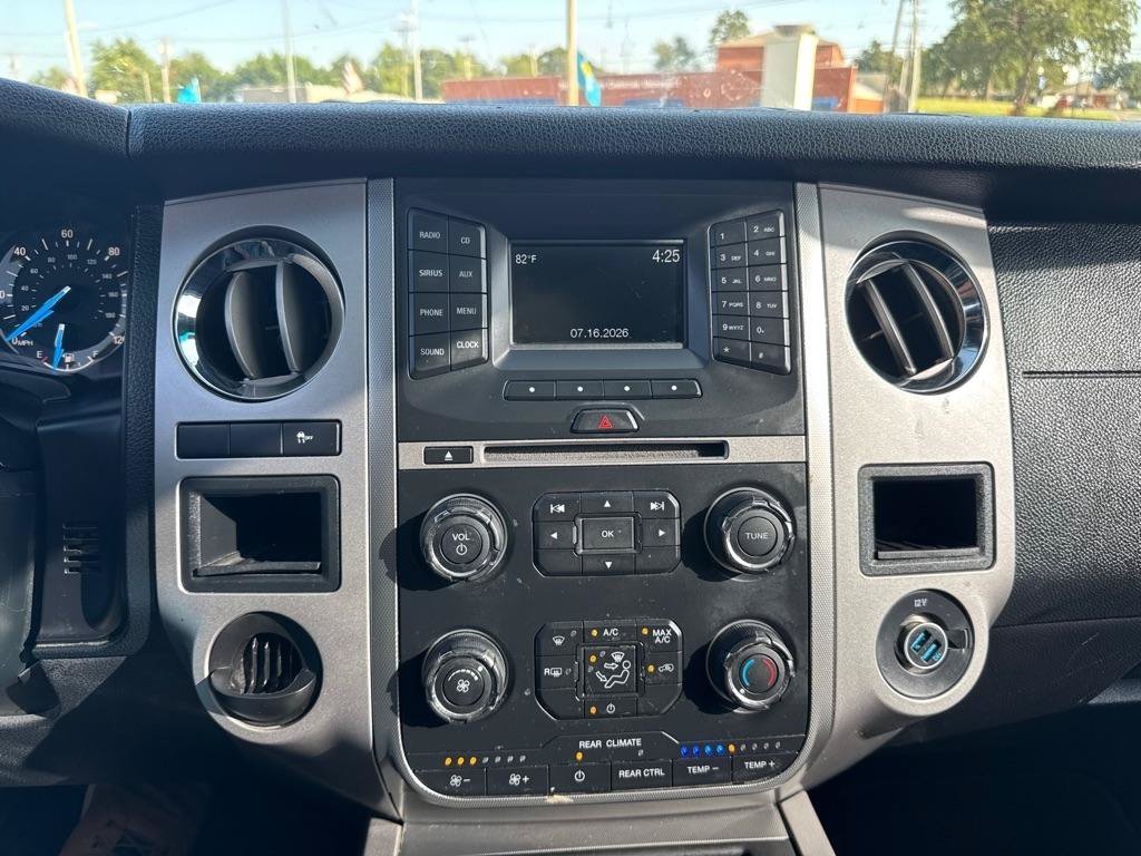 Used 2017 Ford Expedition EL XLT RWD image 25