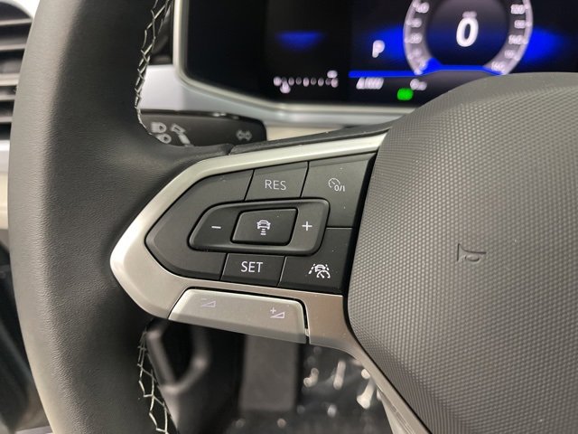 New 2026 Volkswagen Taos SE image 14