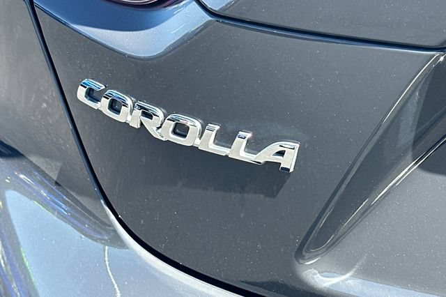 Used 2025 Toyota Corolla LE FWD image 28