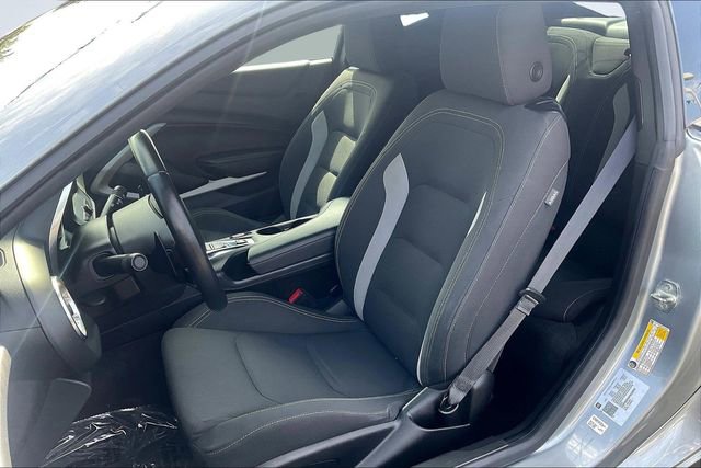 Used 2023 Chevrolet Camaro LT image 25