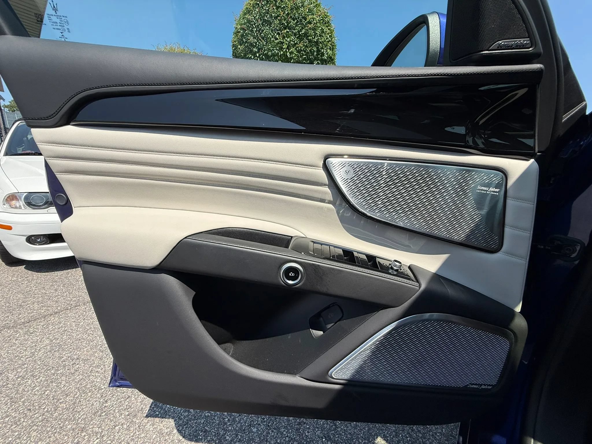 Used 2023 Maserati Grecale Modena AWD/4WD image 28