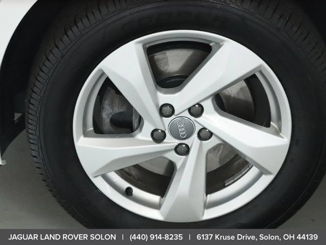 Used 2020 Audi Q3 2.0T Premium AWD/4WD image 38