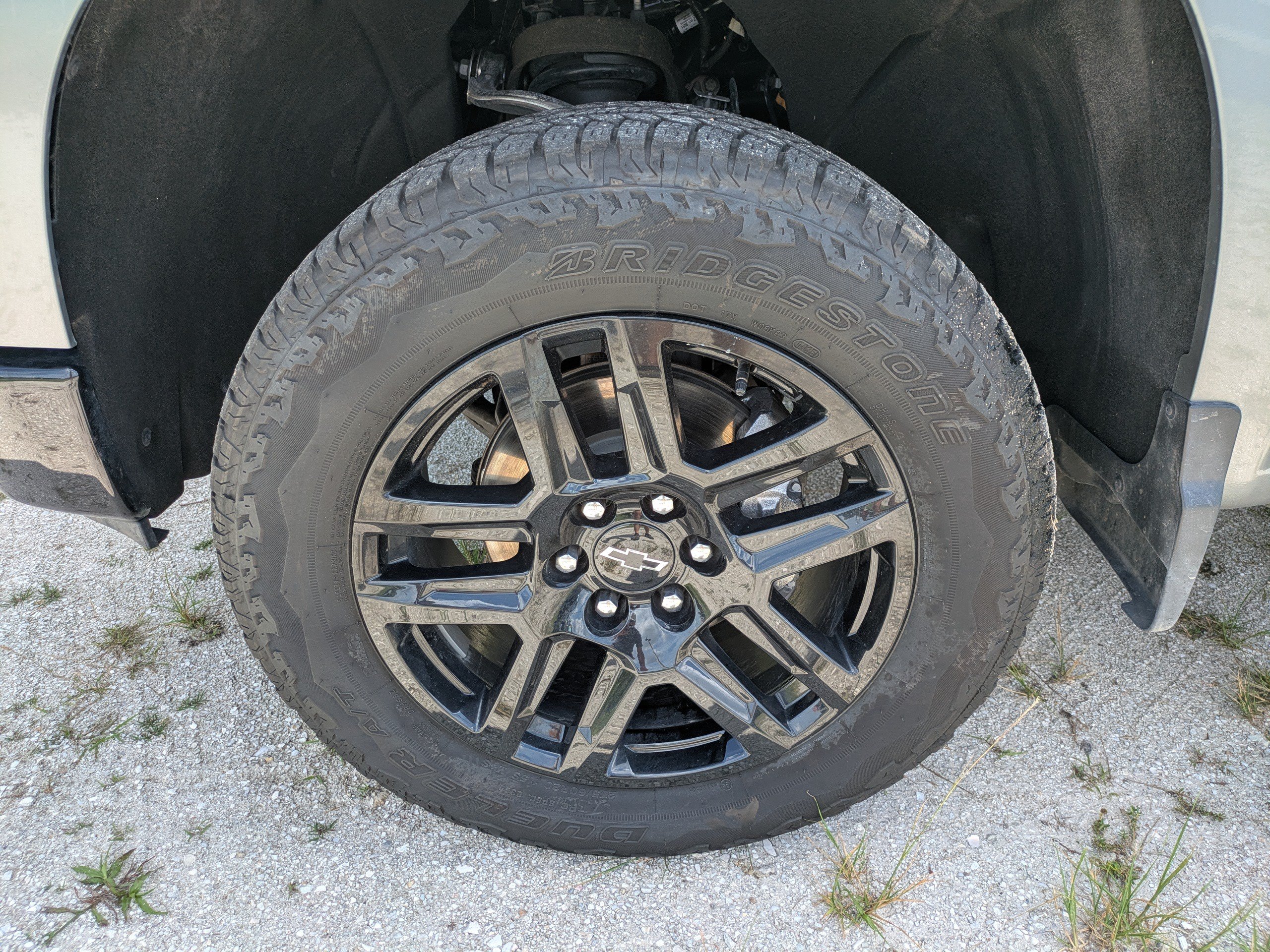 Used 2025 Chevrolet Silverado 1500 Custom Trail Boss w/ Turbomax Blackout Package AWD/4WD image 11
