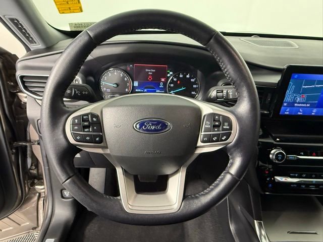 Used 2021 Ford Explorer Limited w/ Equipment Group 301A image 20
