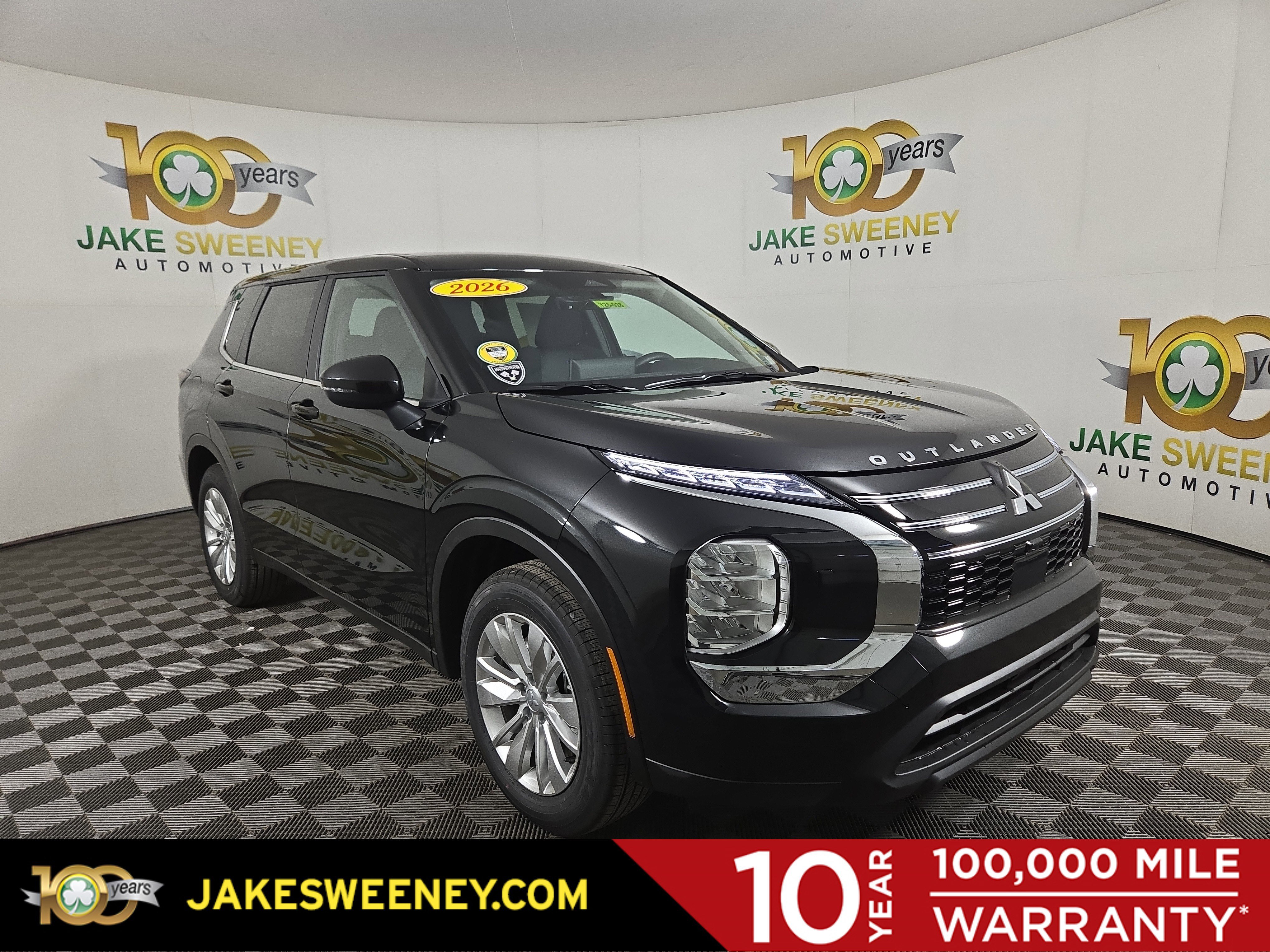 New 2026 Mitsubishi Outlander ES image 1