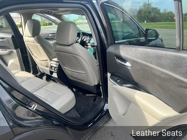 Used 2019 Cadillac XT4 Premium Luxury w/ Cold Weather Package image 9