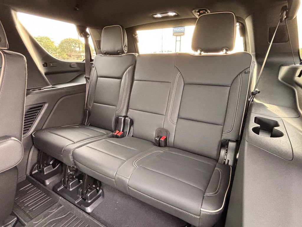 New 2026 GMC Yukon Elevation w/ LPO, Floor Liner Package image 23