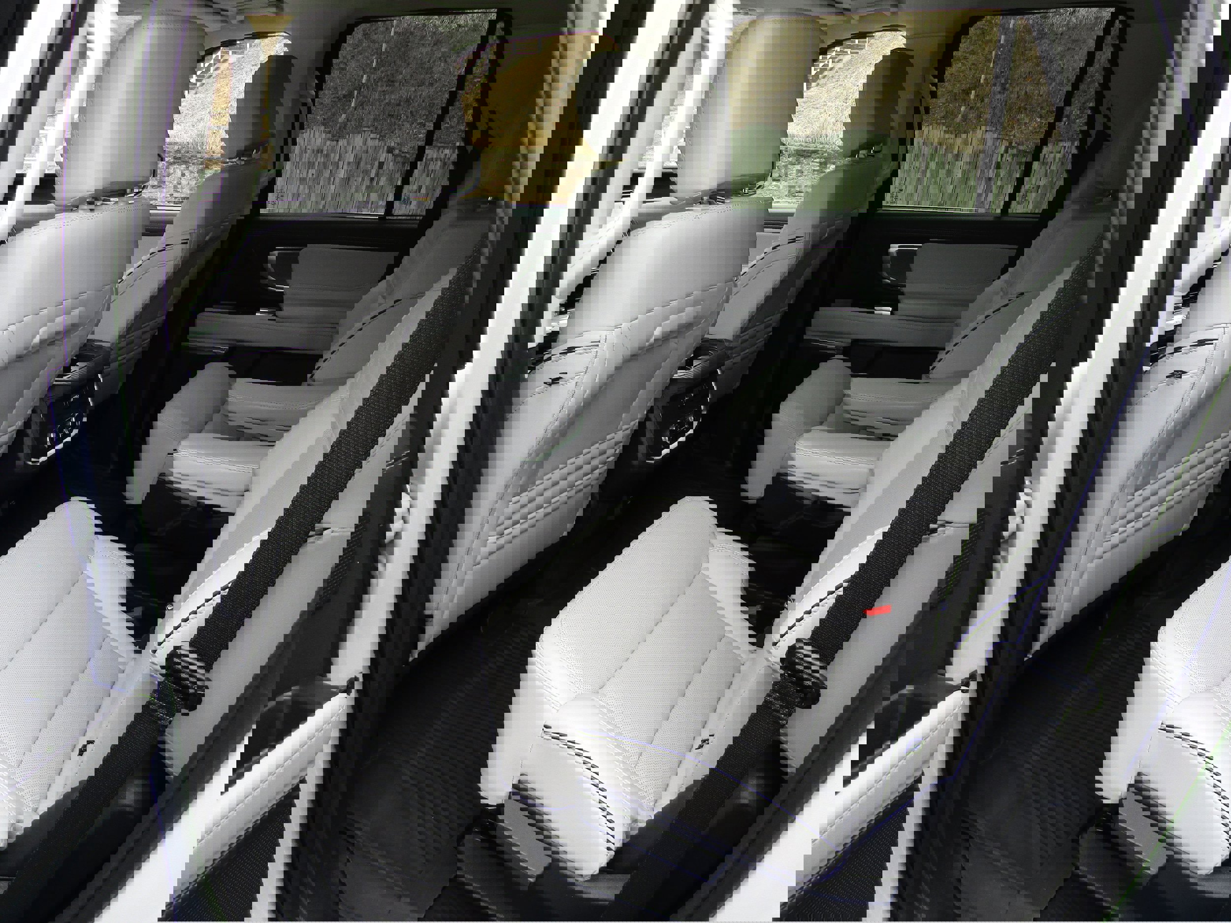 Used 2025 Ford Expedition Platinum w/ Platinum Ultimate Package image 13