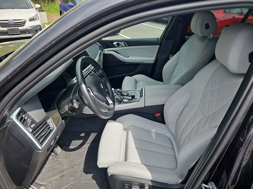 Used 2023 BMW X5 xDrive40i AWD/4WD image 10