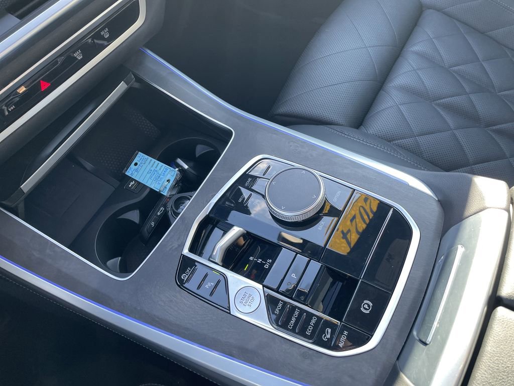 Used 2024 BMW X5 xDrive40i w/ Premium Package image 21