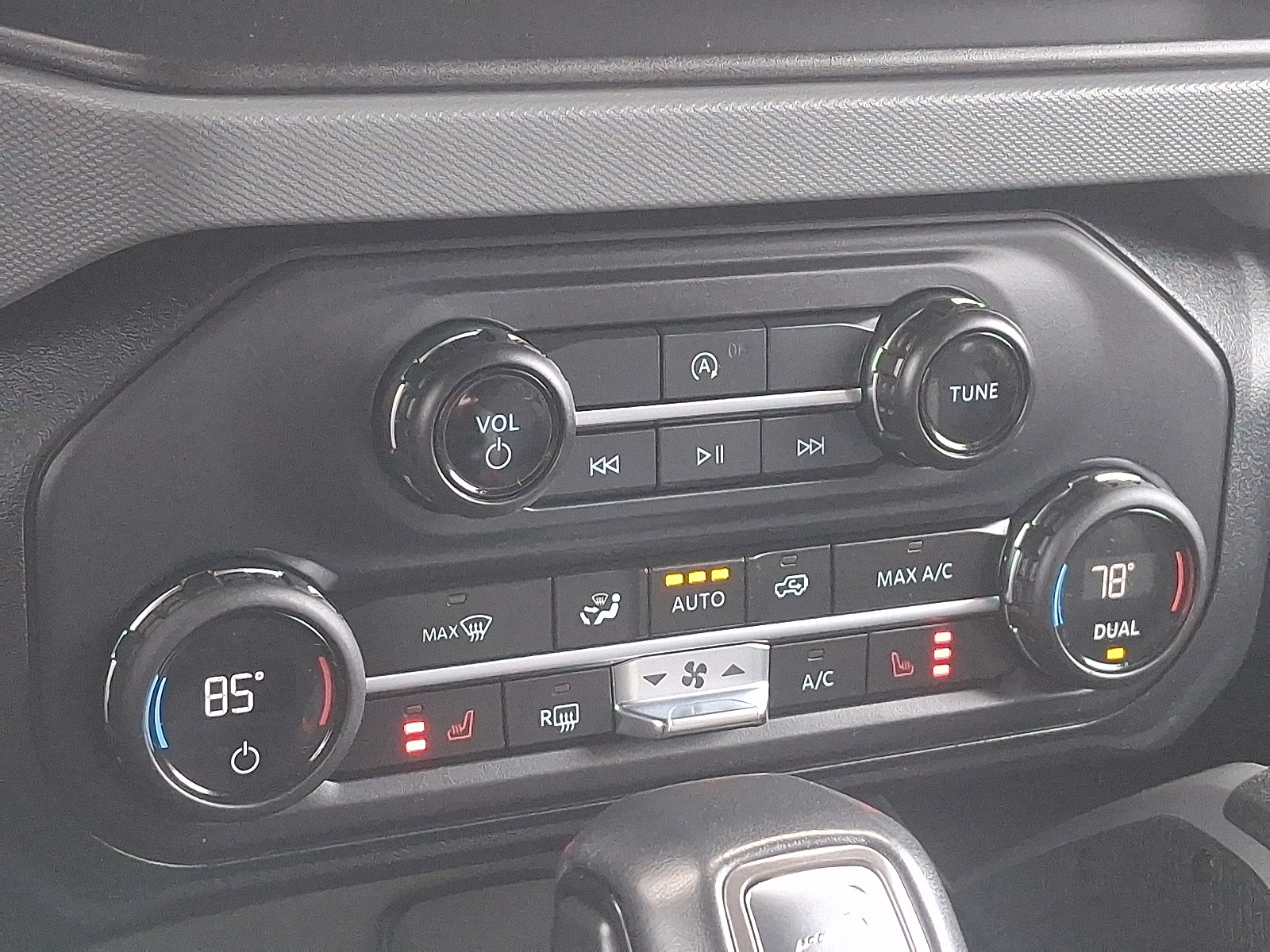 Certified 2023 Ford Bronco Big Bend w/ Sasquatch Package image 15