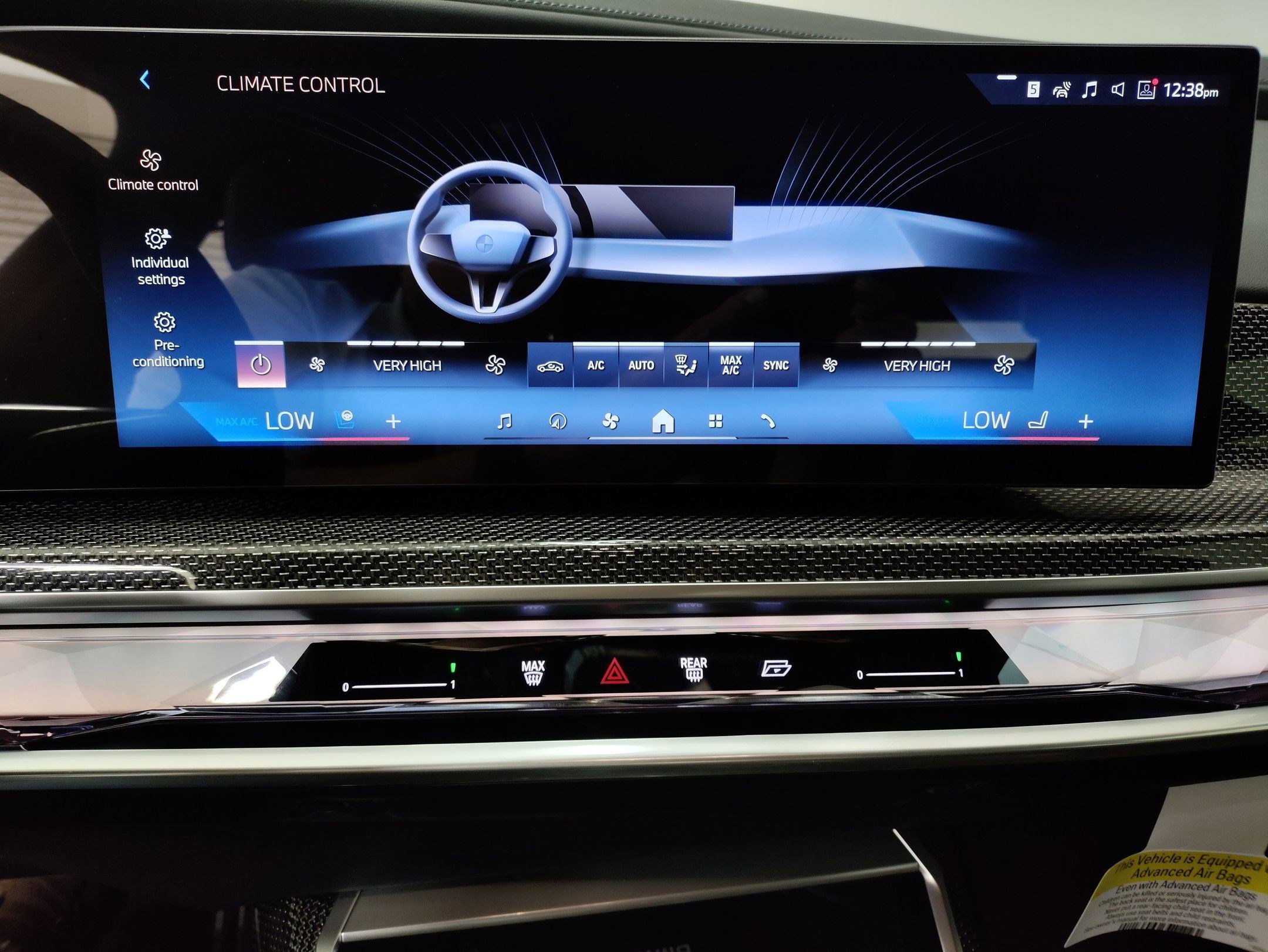 New 2025 BMW i7 xDrive60 w/ Premium Package image 18