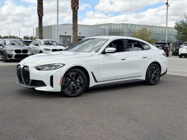 Used 2024 BMW i4 eDrive35 w/ Premium Package RWD image 2