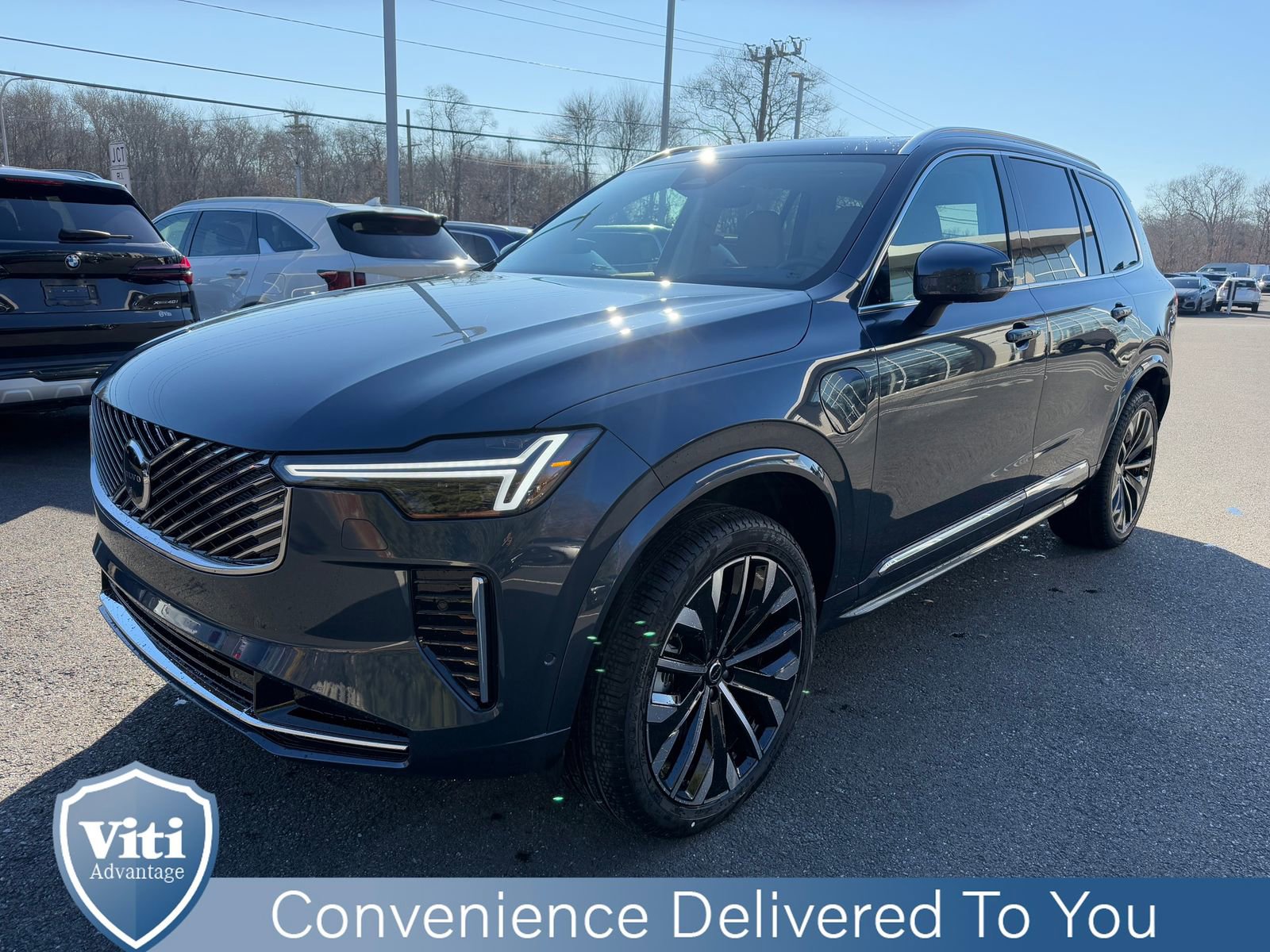 New 2026 Volvo XC90 T8 Ultra w/ Protection Package Premier image 4